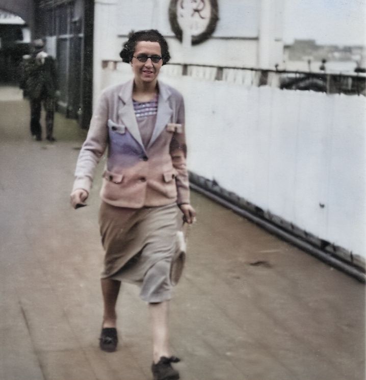 colourised version
