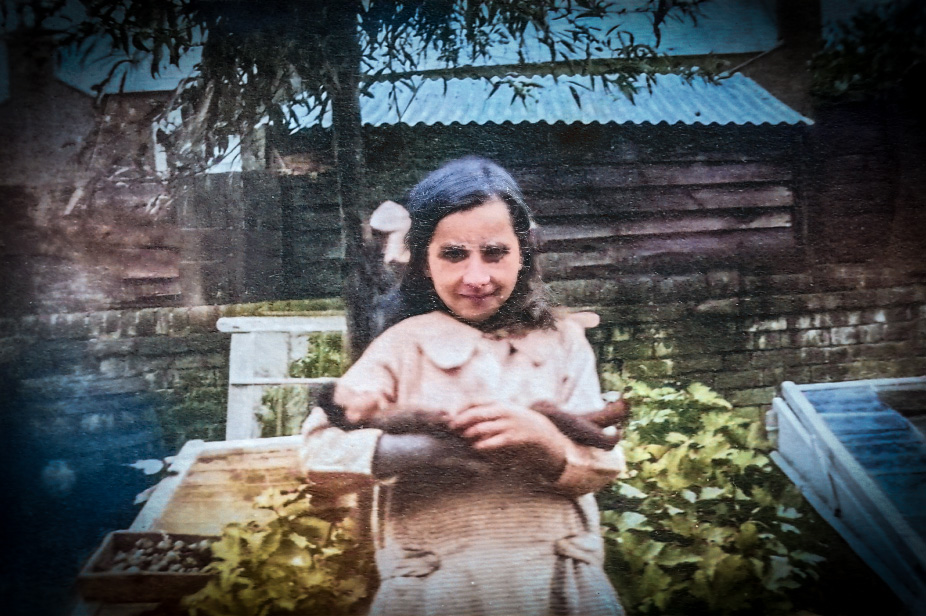 colourised version
