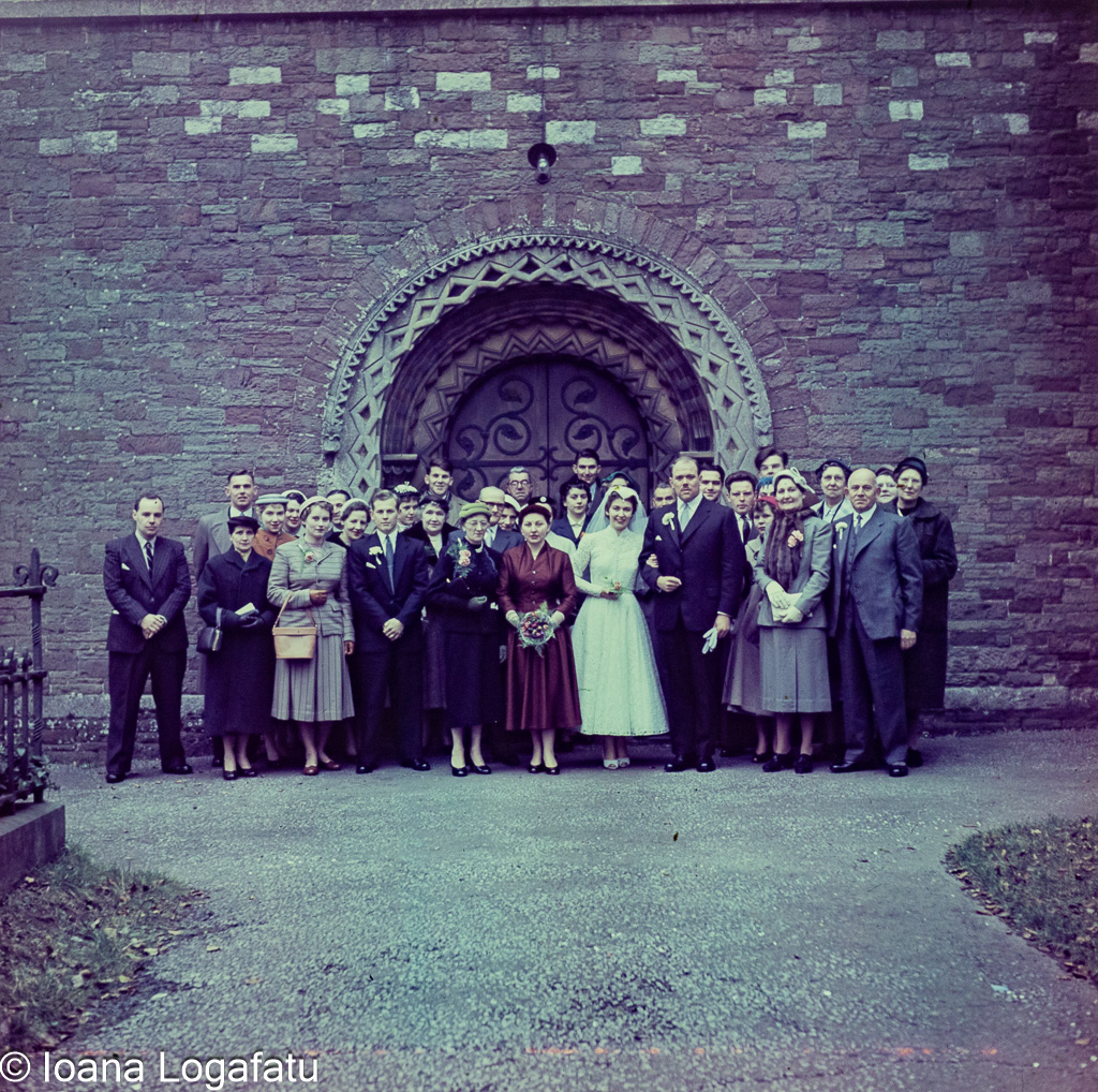 Afternoon love celebration at historic venue