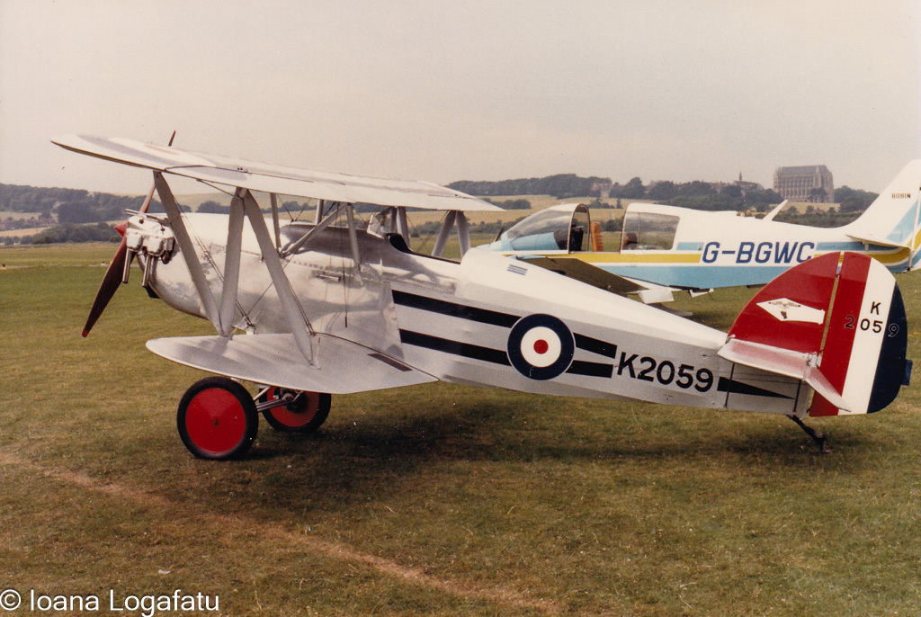 Vintage biplane highlights aviation history