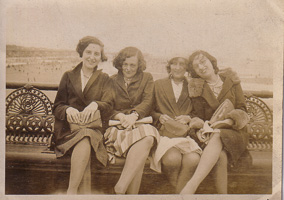 Vintage seaside fun with friends