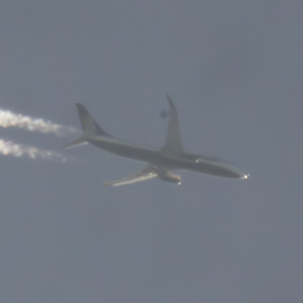 EI-DWE: Ryanair  Boeing 737-9AS