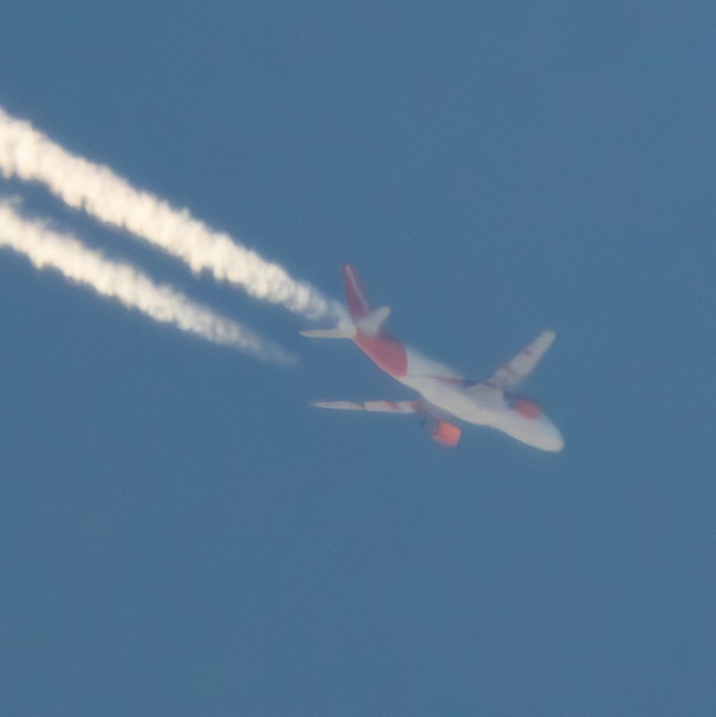 G-EZTT: easyJet  Airbus A320-214