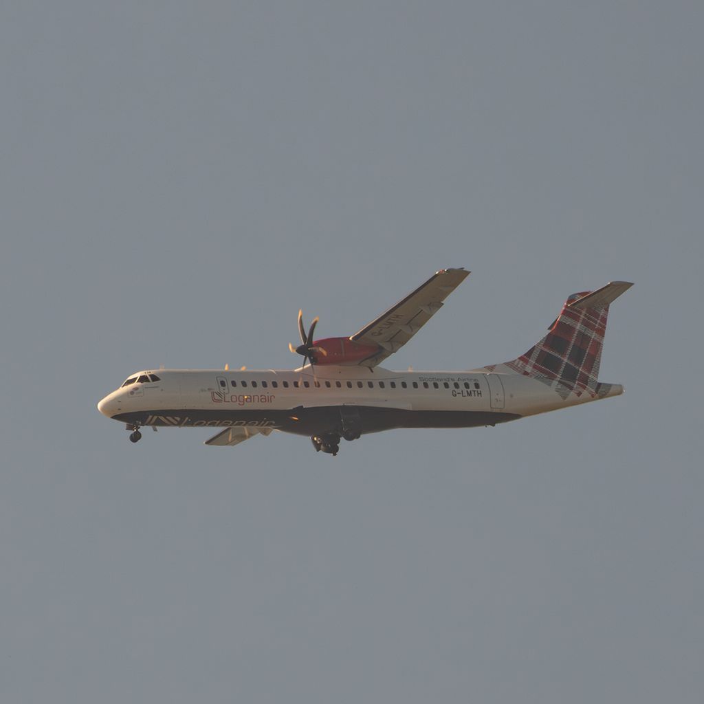 G-LMTH: Loganair  ATR 72-600